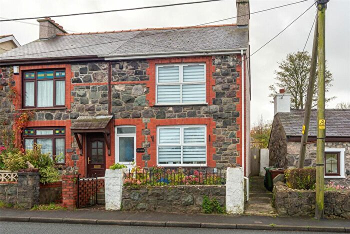 2 Bedroom Semi-Detached House For Sale In Llanrug, Caernarfon, Gwynedd, LL55