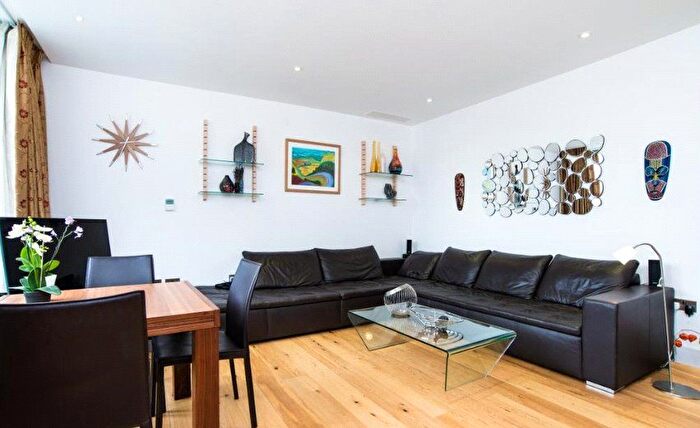 1 Bedroom Flat To Rent In Melrose Apartments, Winchester Road, Swiss Cottage, London, NW3