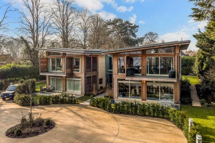 2 Bedroom Flat To Rent In Lansdown Road, Bath, BA1