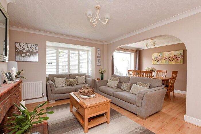 3 Bedroom Semi-Detached House For Sale In Clover Way, Smallfield, Horley, Surrey, RH6
