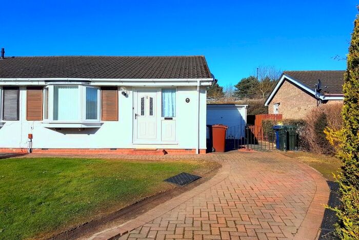 2 Bedroom Bungalow To Rent In Nile Close, Newcastle Upon Tyne NE15