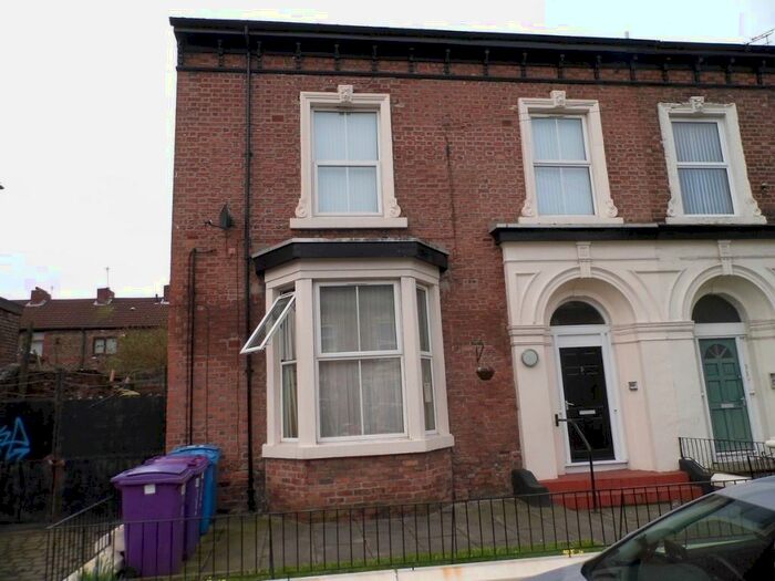 2 Bedroom Flat To Rent In Onslow Road, Liverpool, Merseyside, L6