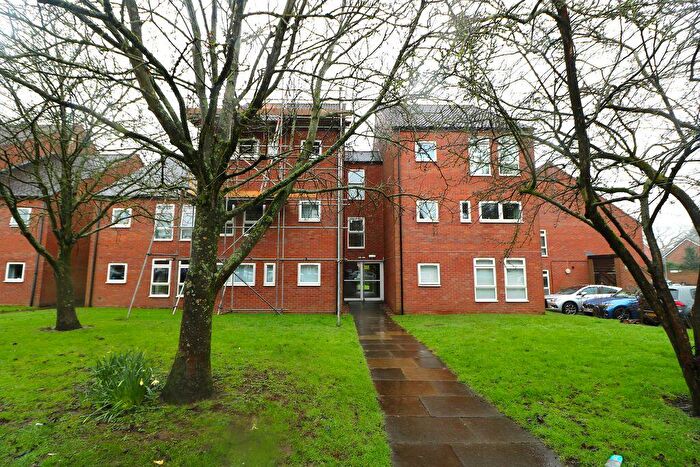 2 Bedroom Apartment For Sale In Pailton Road, Solihull, B90