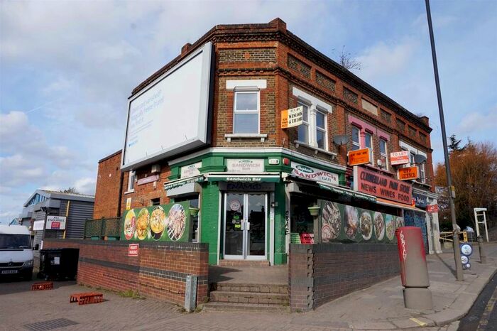 1 Bedroom Flat To Rent In Scrubs Lane, London, NW10