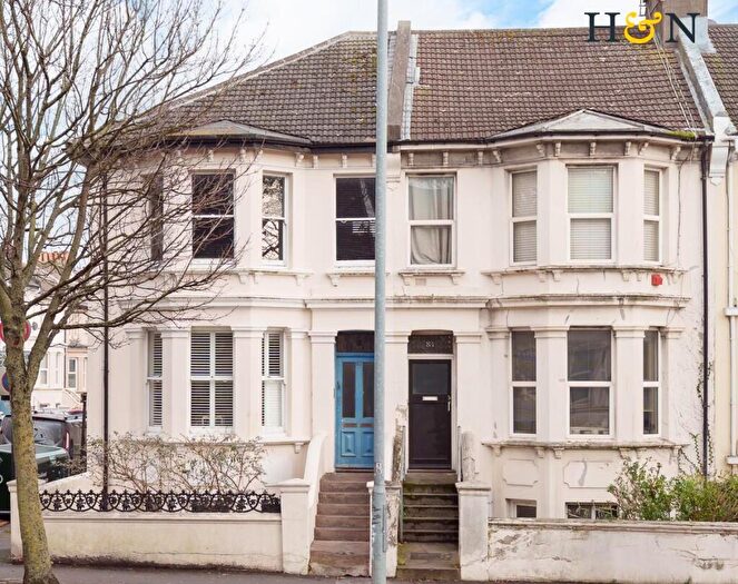 2 Bedroom Flat For Sale In Sackville Road, Hove, BN3