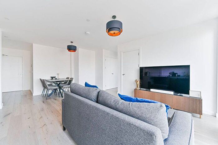 1 Bedroom Flat To Rent In Boulevard Point, Croydon, CR0