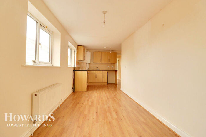 1 Bedroom Flat To Rent In London Road South, Lowestoft, NR33