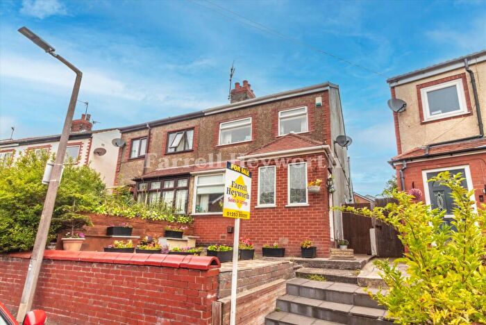2 Bedroom House For Sale In Crabtree Road, Thornton Cleveleys, FY5