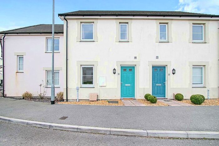 2 Bedroom Terraced House To Rent In Penscowen Road, Camborne, Cornwall, TR14