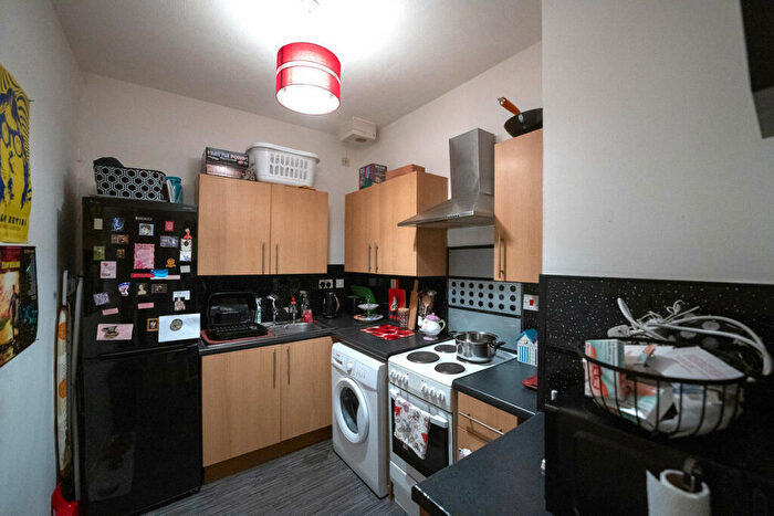 1 Bedroom Flat For Sale In Main Street, Bellshill, ML4