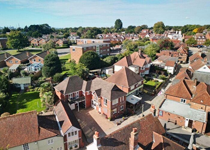 3 Bedroom Semi-Detached House For Sale In High Street, Hamble, SO31