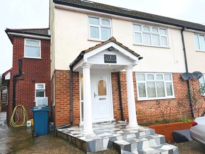6 Bedroom Semi Detached House To Rent In Booker Hill Road, High Wycombe, HP12