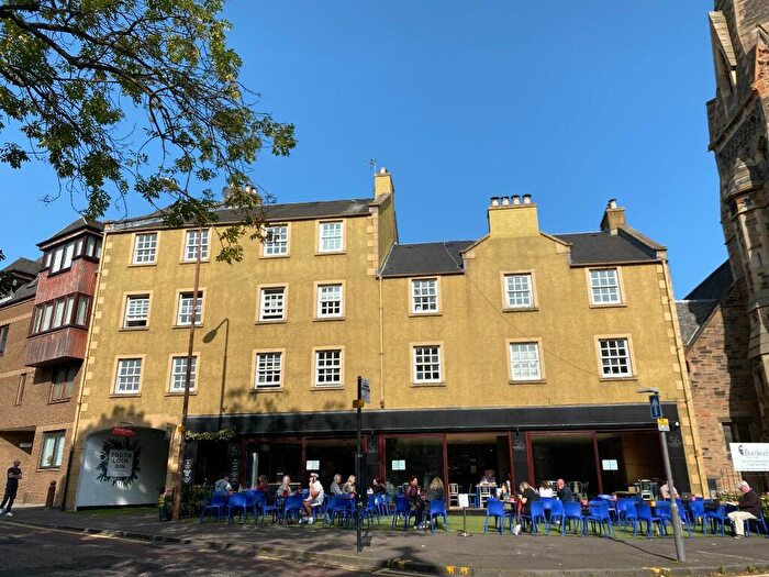 1 Bedroom Flat To Rent In Windmill Close, West Crosscauseway, Newington, Edinburgh, EH8