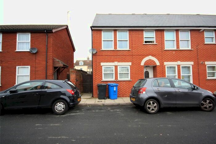 2 Bedroom Semi-Detached House To Rent In Gibbons Street, Ipswich, Suffolk, IP1