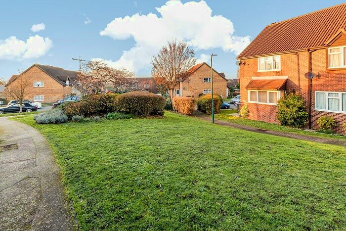 2 Bedroom Terraced House To Rent In Knights Manor Way, Dartford, DA1