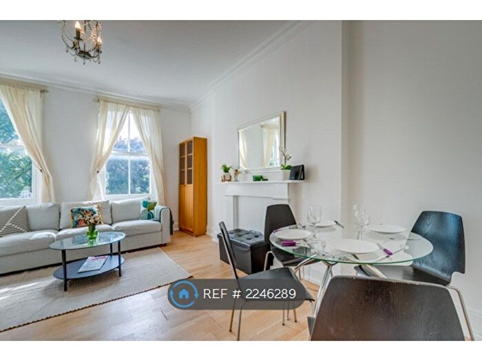 2 Bedroom Flat To Rent In Warwick Road, Kensington, SW5