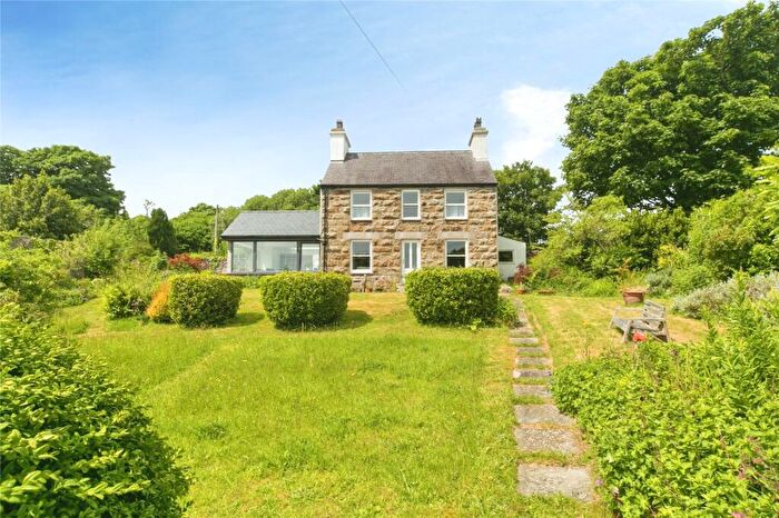 5 Bedroom Detached House For Sale In Tyn-y-Gongl, Benllech, Isle Of Anglesey, LL74