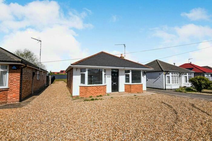 3 Bedroom Detached Bungalow For Sale In High Road, Wisbech St Mary, Wisbech, Cambridgeshire, PE13