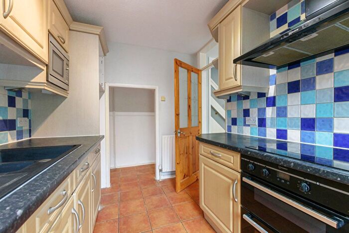 3 Bedroom Terraced House For Sale In Sherwood Close, Bexley, DA5