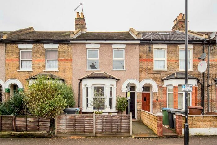 3 Bedroom Terraced House To Rent In Blenheim Road, Stratford, E15