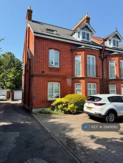 1 Bedroom Flat To Rent In Ditton Road, Surbiton, KT6