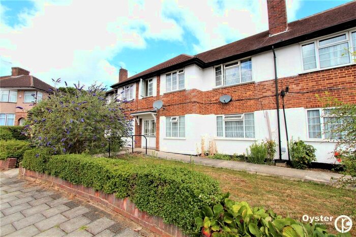 2 Bedroom Flat To Rent In Bellamy Court, Bellamy Drive, Stanmore, HA7
