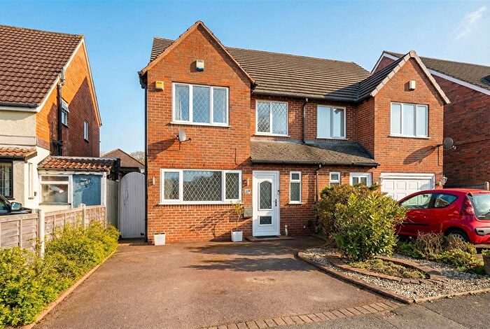 3 Bedroom Semi-Detached House For Sale In Longmore Road, Shirley, B90