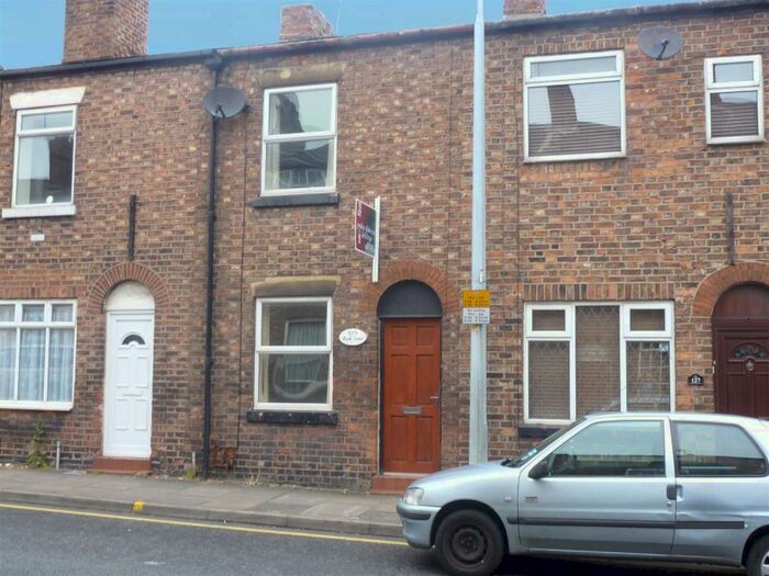 2 Bedroom Terraced House To Rent In Park Lane, Macclesfield, SK11