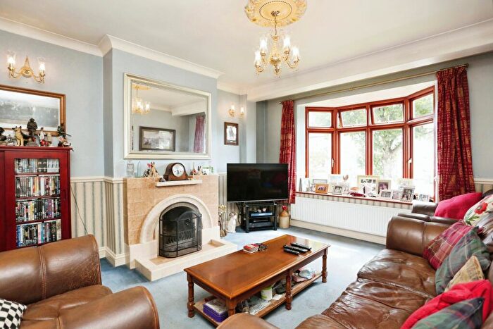 5 Bedroom Semi Detached House For Sale In Wickham Lane, London, SE2