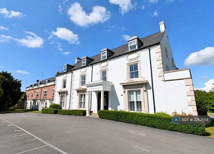 3 Bedroom Penthouse To Rent In Chester High Road, Neston, CH64