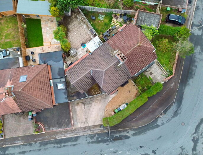 5 Bedroom Semi-Detached House For Sale In Velsheda Road, Shirley, B90