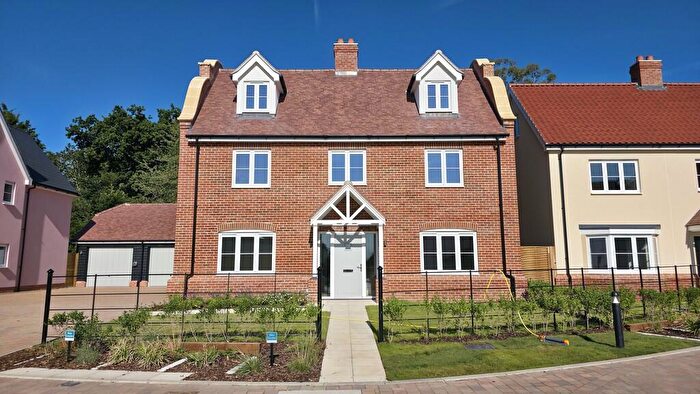 5 Bedroom Detached House For Sale In Samphire Place, Westleton, IP17