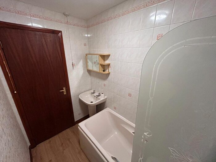 1 Bedroom Flat To Rent In West Stirling Street, Alva, Clackmannanshire, FK12
