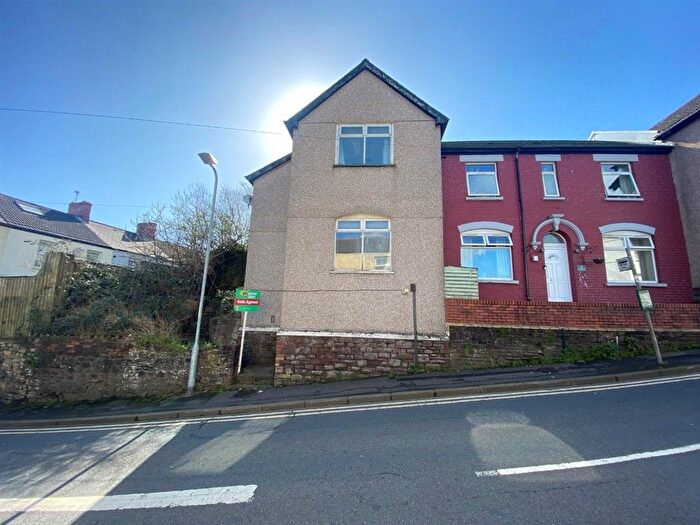 3 Bedroom End Terrace House For Sale In Barrack Hill, Newport, NP20