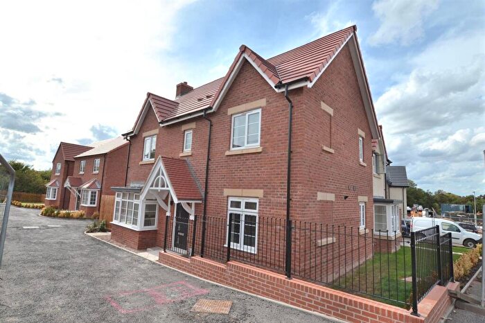 4 Bedroom Detached House For Sale In Thimble Mill Close (Off Oakley Road), Shepshed, LE12