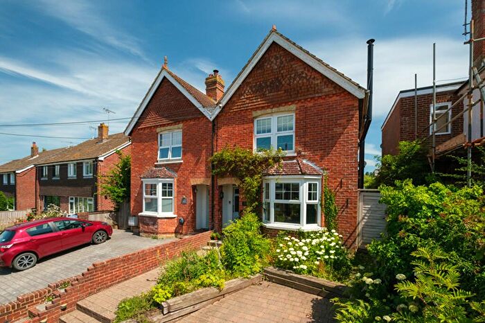 3 Bedroom Semi-Detached House For Sale In Church Road, Lyminge, CT18