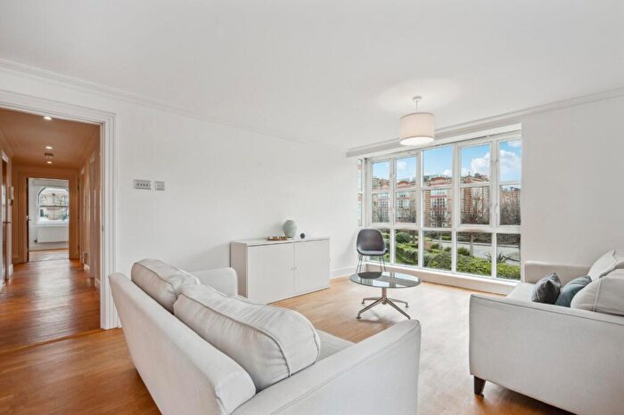 2 Bedroom Flat For Sale In Keble Place, Harrods Village, SW13
