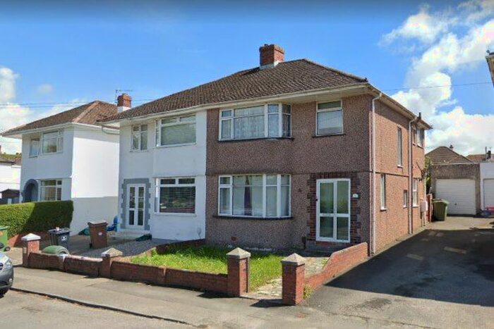 3 Bedroom Property To Rent In Woodford Avenue, Plymouth, PL7