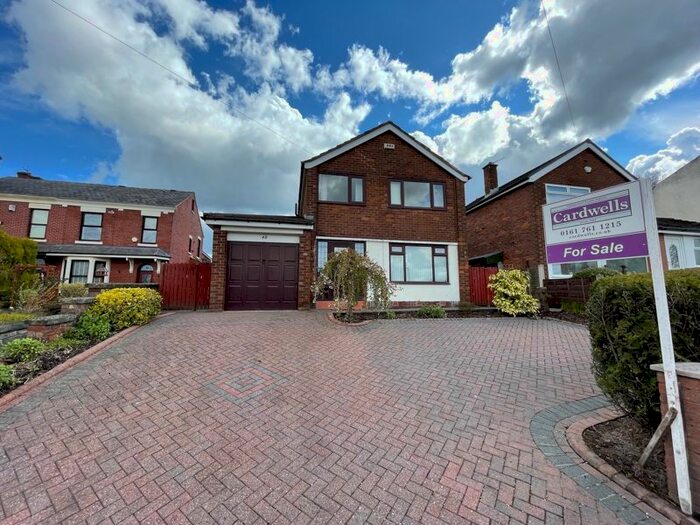 3 Bedroom Detached House To Rent In Croft Lane, Hollins, Bury, BL9