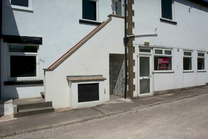 2 Bedroom Flat To Rent In Thorns Avenue, Hest Bank, Lancaster, LA2