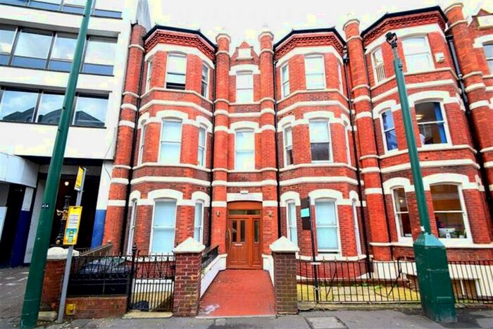 Flat To Rent In Bournemouth, BH1