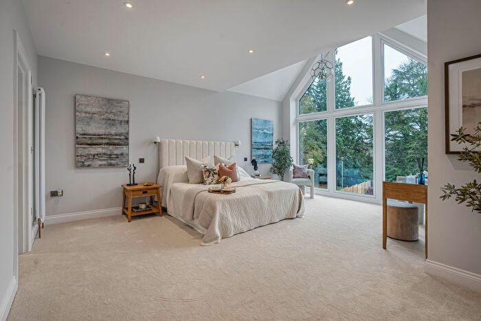 5 Bedroom Detached House For Sale In The Oaklands, Aston Lane, Bragbury End, SG2