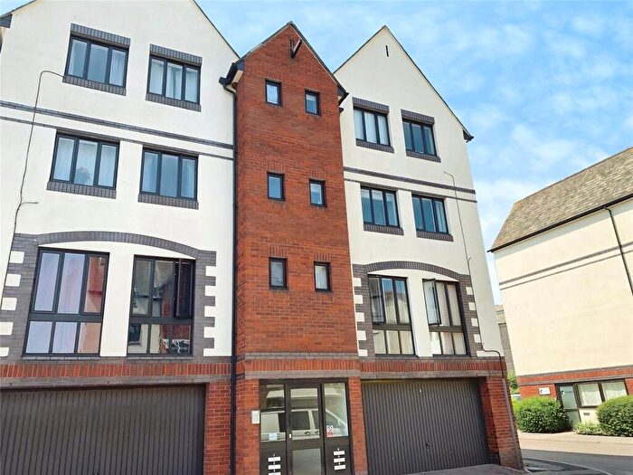1 Bedroom Flat To Rent In Gabriels Wharf, Water Lane, Exeter, Devon, EX2
