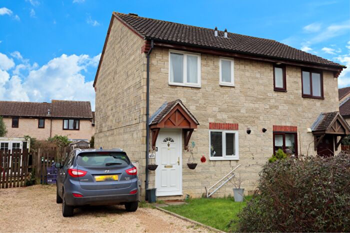 2 Bedroom Semi Detached House For Sale In Cowslip Grove, Calne, SN11