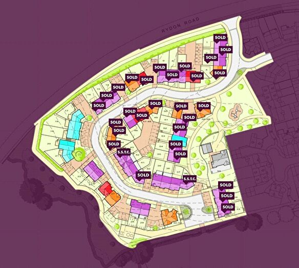 Apartment For Sale In Brooks Avenue, Holsworthy, Devon, EX22