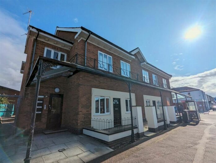 2 Bedroom Maisonette To Rent In St James Place, St James Street, Southport, Merseyside, PR8