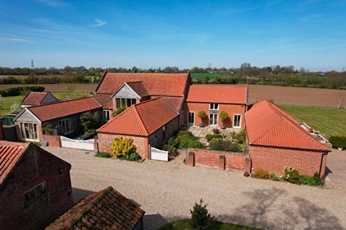 5 Bedroom Barn Conversion For Sale In Ilketshall St. Andrew, Beccles, NR34