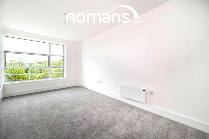 2 Bedroom Flat To Rent In Compass Court, The Boulevard, Cain Road, RG12