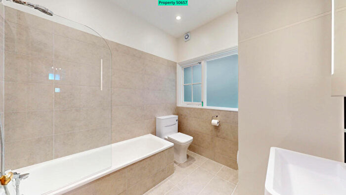 1 Bedroom Ground Maisonette To Rent In Priory Road, London, N8