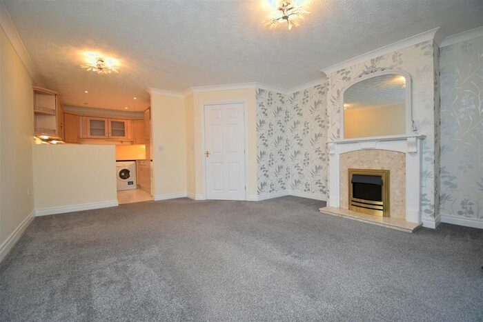 2 Bedroom Flat To Rent In Benton Mews, Horbury, WF4